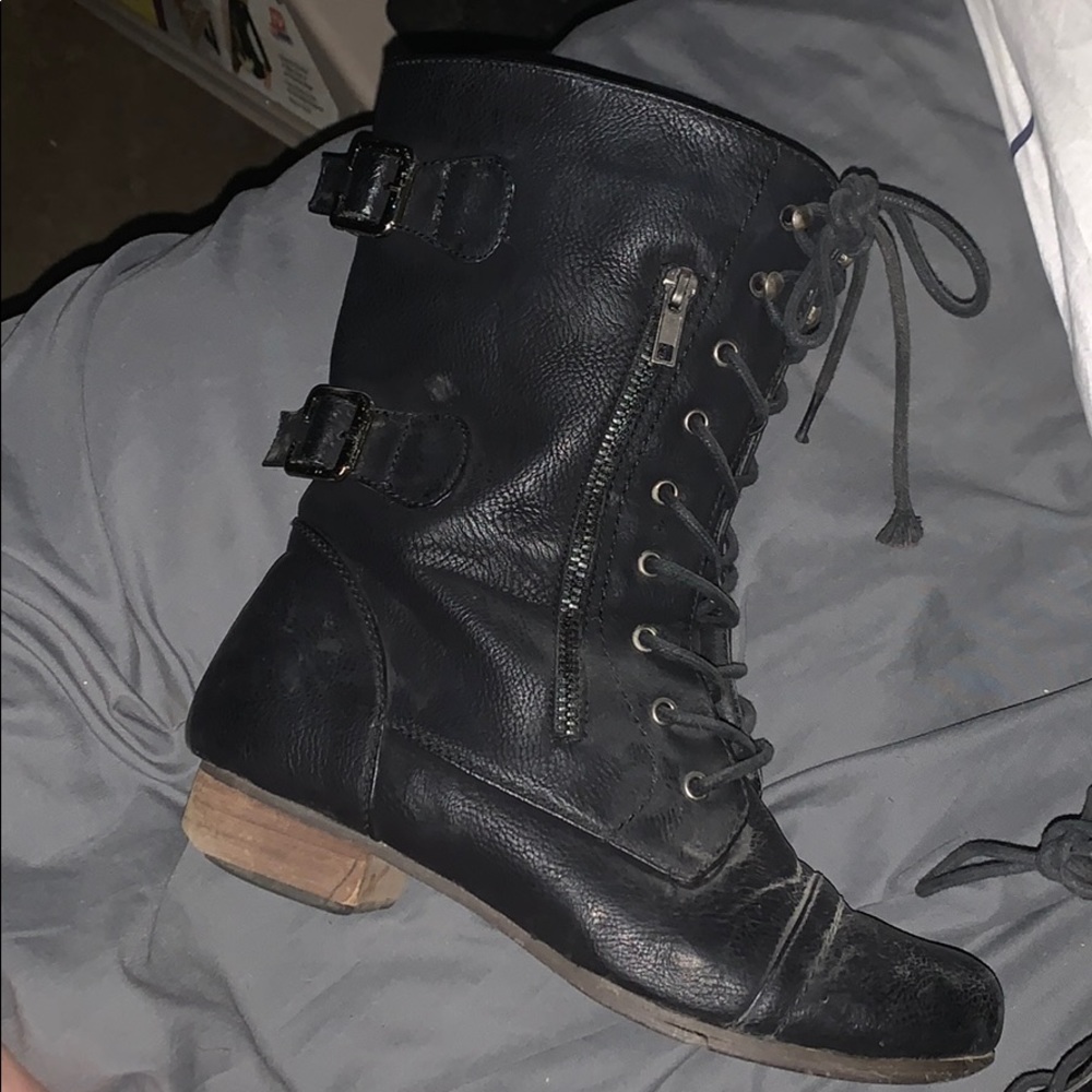 Black zipper combat boots